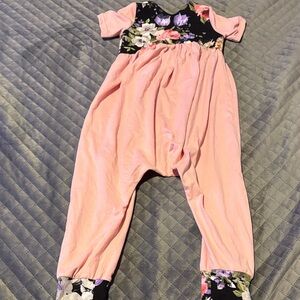 Macy Kate boutique- short sleeve romper